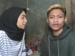 Cewek indonesia ngentod dengan sepupu